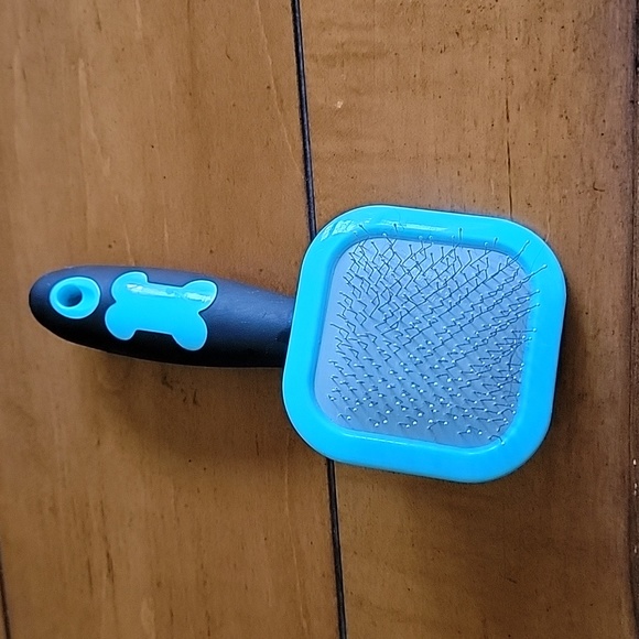 Gonicc Dog & Cat Pets Nail Clippers  and brush set - with Safety Guard - Picture 2 of 7